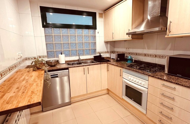 DOLCE GAVÀ Next to the station! 15 min BCN!