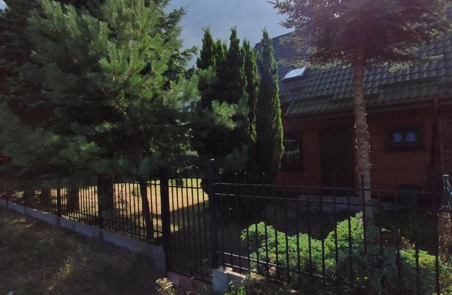 DOMEK na SKARPIE, JEZIORO i MORZE