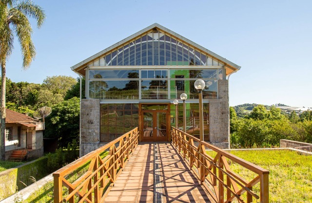 Dona Adélia Hotel e Restaurante