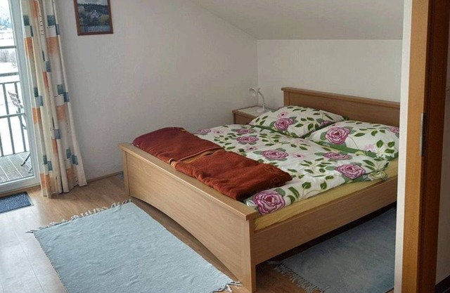 Doppelzimmer mit Balkon 1 - Haus Rindberger und Pfarl