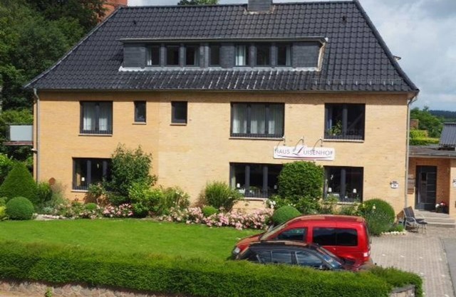 Doppelzimmer mit Dusche, WC - Haus Luisenhof, Pension