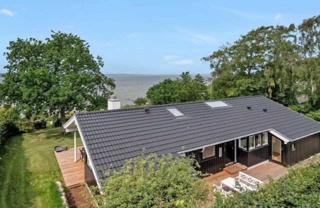 "Dorett" - 30m to the inlet by Interhome