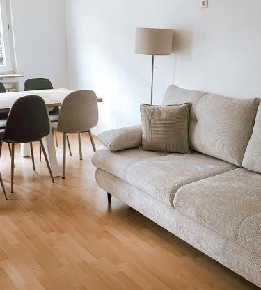 DoreyHome HN1 - Stilvolles Apartment zentral in Heilbronn - 7 Personen - WLAN