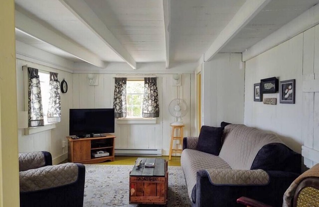 Dory Buff House