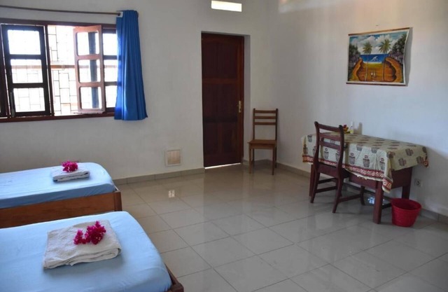 Double or Twin Room with Partial Sea View