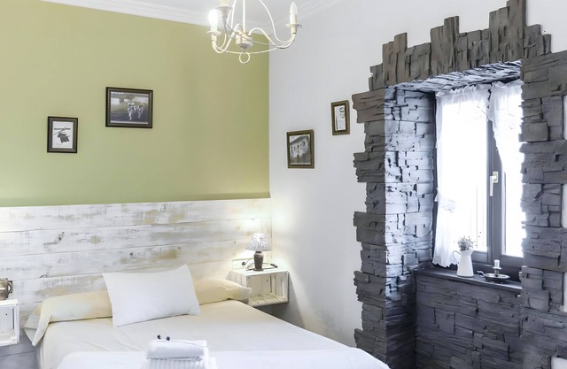 Double Room '3' with Mountain Views, Private Garden and Wi-Fi