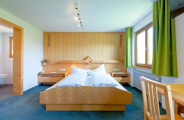 Double room for up to 4 persons - Haus Furka