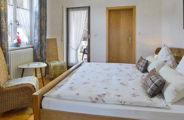 Double room with balcony - Pension Haus am Walde