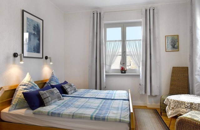 Double room with satellite TV - Pension Haus am Walde