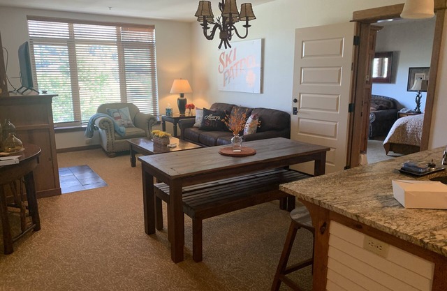Double Suite, Hillside View