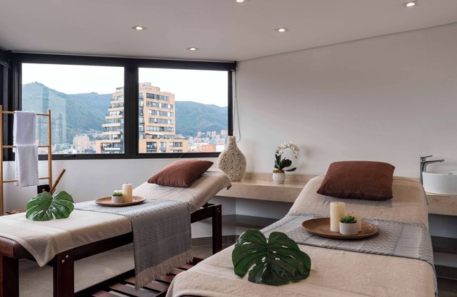 Doubletree By Hilton Bogota Calle 100,Co