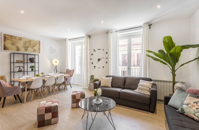 down town SOL, by MONARO*