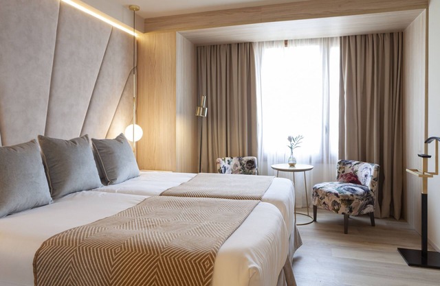 Downtown and Stylish Accommodation Close to Royal Palace of La Almudaina!