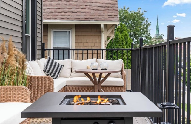 Downtown Fort Wayne Triplex- Apt. B