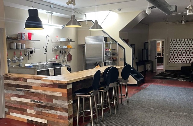 Downtown historic industrial loft, dog-friendly, sleeps 15+