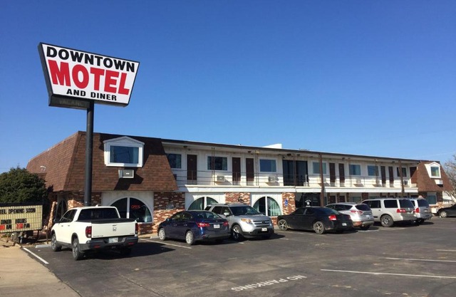 Downtown Motel Woodward