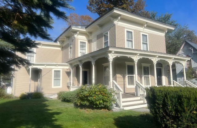 Doyle House - Near Cooperstown Dreams Park 2
