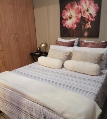 DR M BEAUTY LOUNGE AND GUEST HOUSE