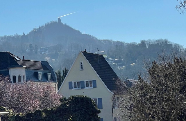 Drachenburg Castle and Drachenfels within walking distance