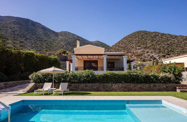 Dream Villa Anemone, Cretan Gem with SeaViews