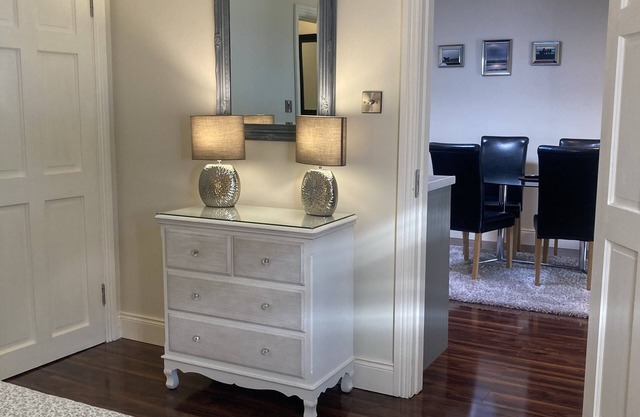 Driftaway at Barrow Lodge on the shore of stunning Barrow Bay