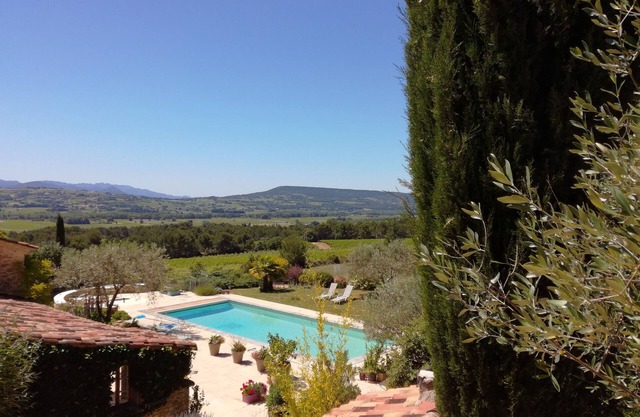 DROME-LIMIT VAUCLUSE-GÎTE WITH SWIMMING POOL - PANORAMIC VIEW