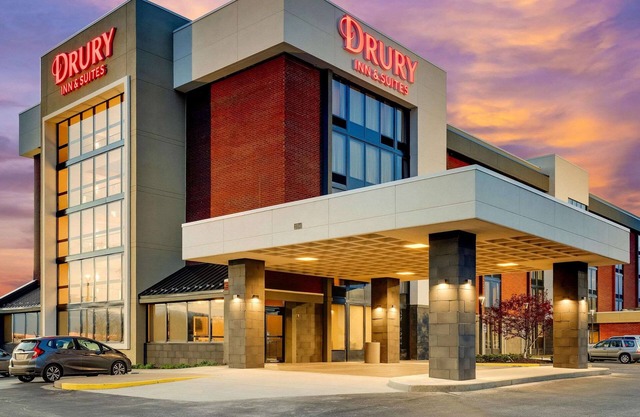 Drury Inn & Suites Marion