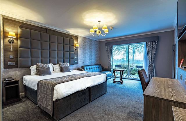 Dryfesdale Hotel, Bw Signature Collection