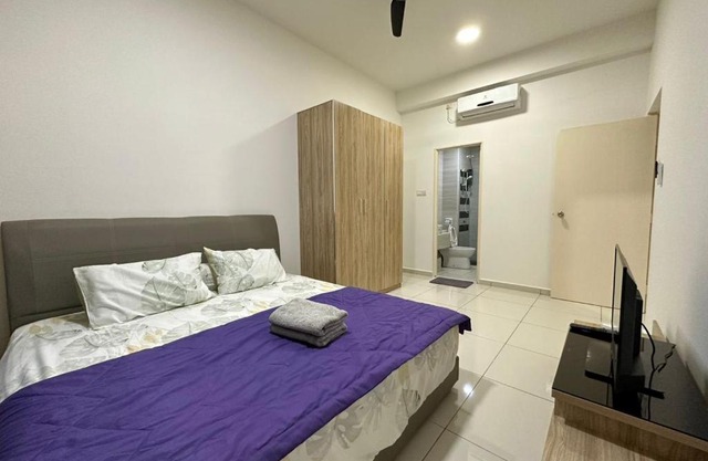 DSummit City View High Floor 5-6 Pax Netflix WiFi