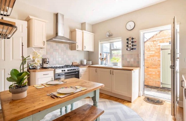 Duck Terrace with Home Gymnasium | DucklingStays