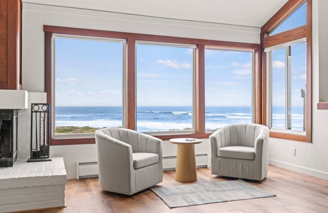 Dunes Sea Haven: Ocean Front 3br 3ba