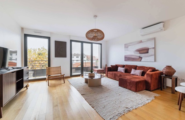 Duplex lumineux avec terrasse Courbevoie - 6P