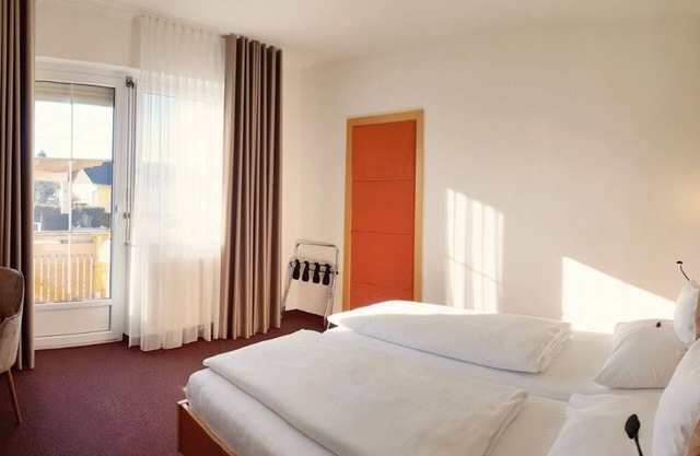 DZ Sonnenseite mit Balkon 2 Nächte Frühstück - Hotel-restaurant Teuschler-mogg