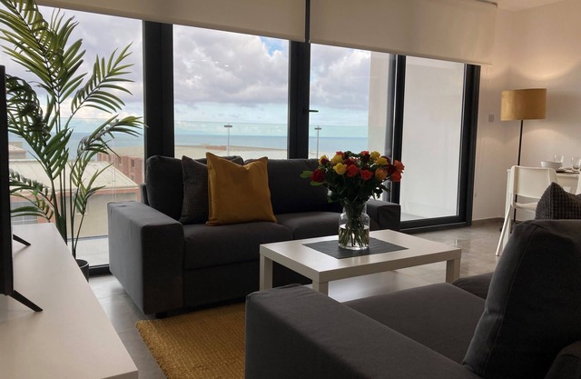 E1 Suites & Spa - Aparthotel Living in Gibraltar - Gym & Spa Included