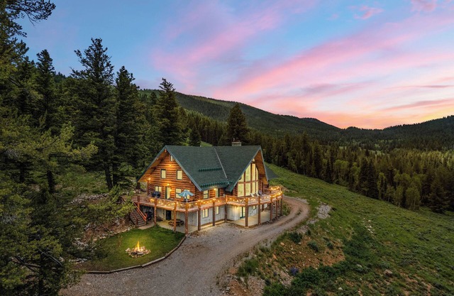 Eagle`s Roost | 8 Bed, 5 Bath