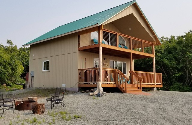 #"Eagles Nest" - Vacation Cabin, Kasilof Alaska - Sleeps 8