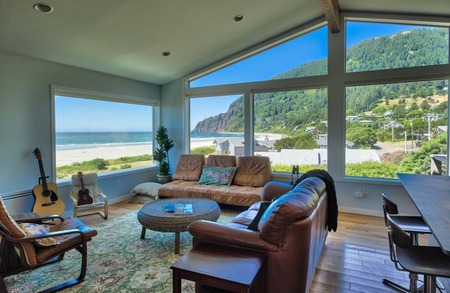 Early Bird Access - Aug 1-9 Prime Oceanfront at Manzanita Beach