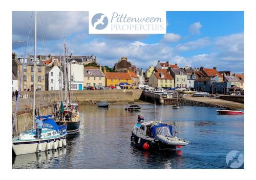 East Pier View- stunning shorefront home
