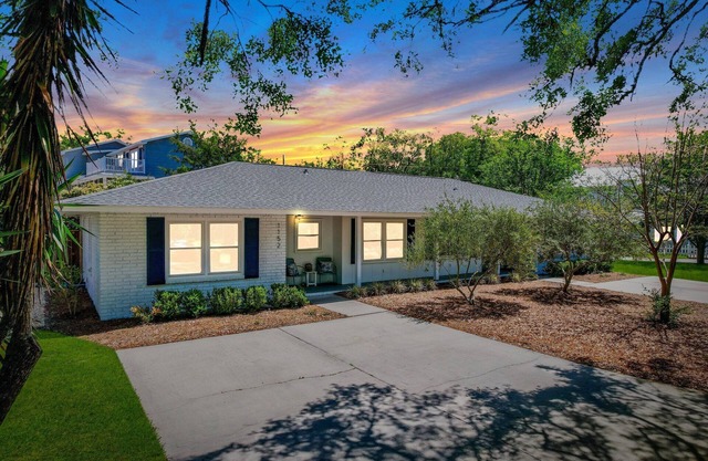 Easy walk to the Beach! Completely Renovated Beach Escape! Private Backyard!