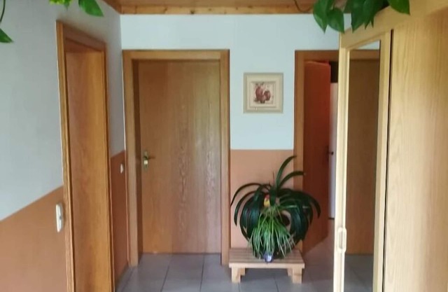 Ebenerdige, 75qm-große Ferienwohnung in ruhiger Lage