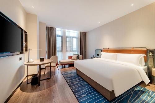 Echarm Hotel Yichang East Railway Station