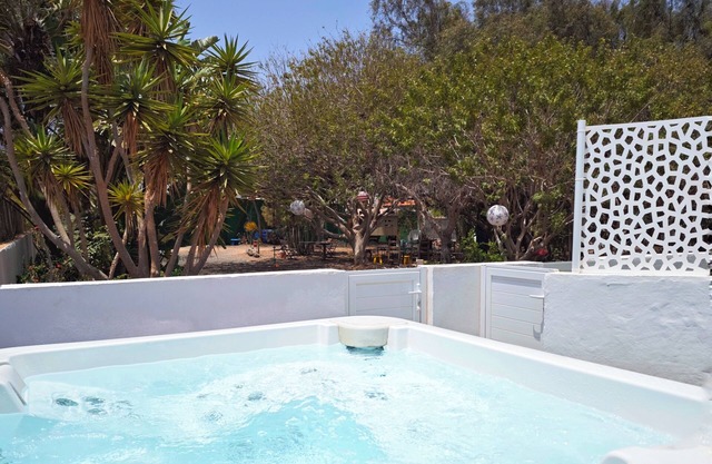 ECO Apart comfortable La Orquídea. With terrace, garden and jacuzzi at Green Dharma