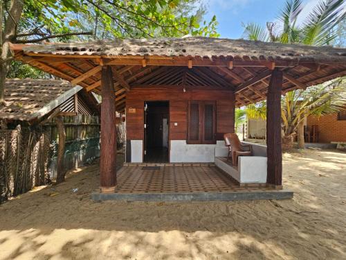 Eco Beach Resort
