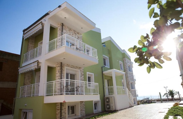 Eco Green Living