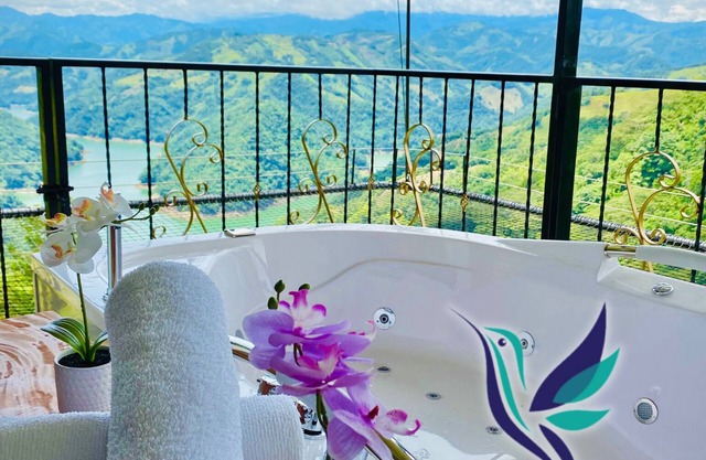 EcoHotel Brisas del Amani