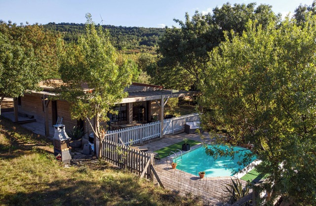 Ecolodge au Calme Pleine Nature, Piscine Privée