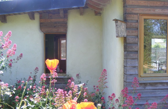 Ecological cottage by the sea in Blainville sur mer