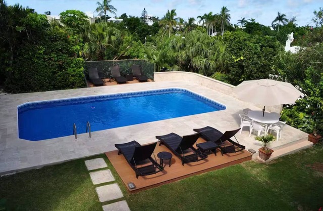 ED 16 Pool, King bed, Hamilton Bermuda