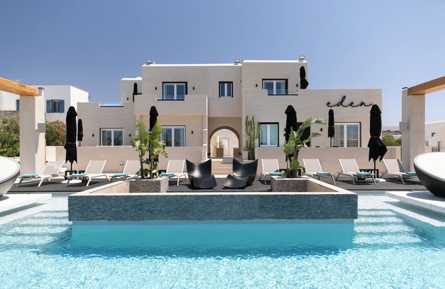 Eden Βeachfront 7 bedroom Estate