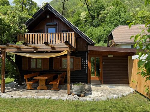 Edi Cottage